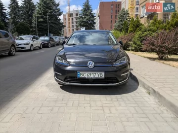 Авто Volkswagen E-Golf 2014 № 7802034