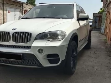 Авто BMW X5 2010 № 7802064
