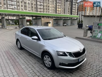 Авто Skoda Octavia 2019 № 7802161