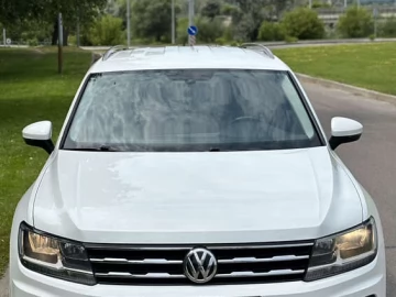 Авто Volkswagen Tiguan 2017 № 7802177