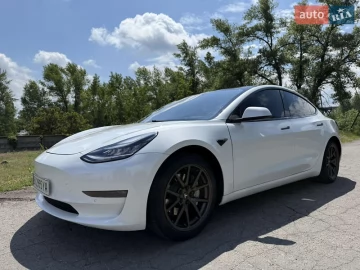 Авто Tesla Model 3 2020 № 7802178