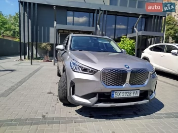 Авто BMW Ix1 2023 № 7802219
