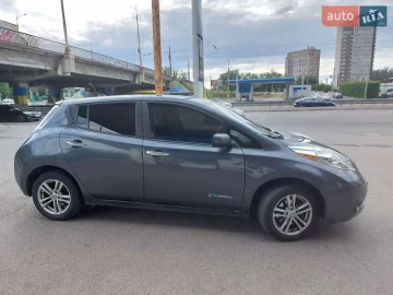 Авто Nissan Leaf 2013 № 7802352