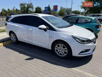 Авто Opel Astra 2016 № 7802451