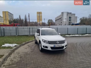 Авто Volkswagen Tiguan 2016 № 7802485