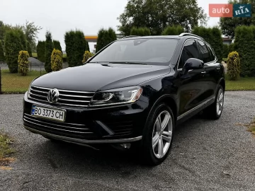 Авто Volkswagen Touareg 2017 № 7802547