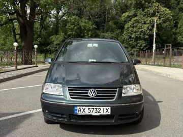 Авто Volkswagen Sharan 2004 № 7802710