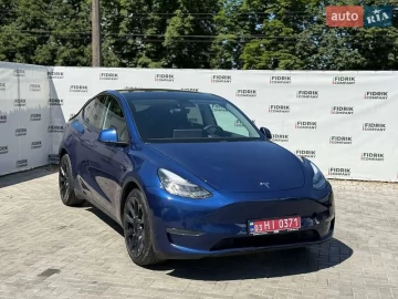 Авто Tesla Model Y 2021 № 7802852