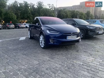Авто Tesla Model X 2017 № 7802915