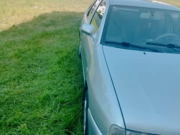 Авто Volkswagen Polo 2000 № 7802990