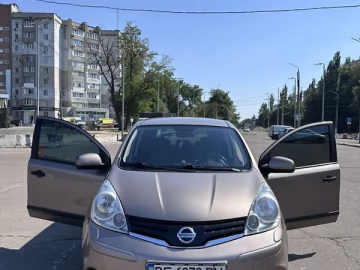 Авто Nissan Note 2010 № 7803082