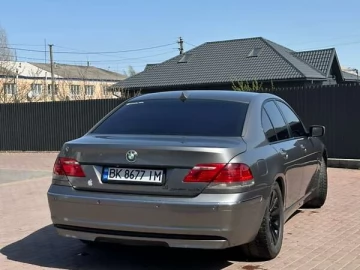 Авто BMW 7 Series 2006 № 7803173