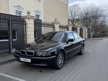 Авто BMW 7 Series 2001 № 7803177