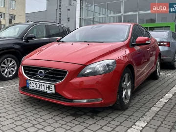 Авто Volvo V40 2013 № 7803251