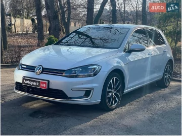 Авто Volkswagen E-Golf 2018 № 7803295