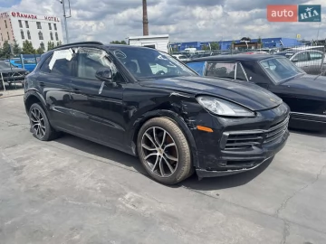 Авто Porsche Cayenne 2019 № 7803399