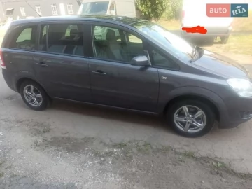Авто Opel Zafira 2010 № 7803521