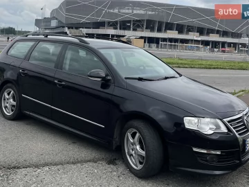 Авто Volkswagen Passat 2010 № 7803535