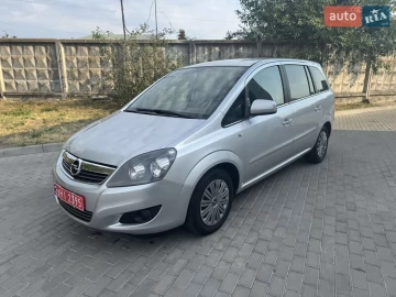 Авто Opel Zafira 2010 № 7803537