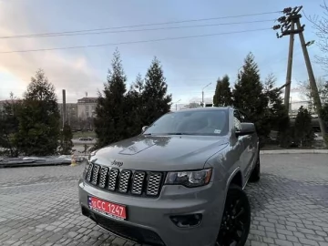 Авто Jeep Grand Cherokee 2020 № 7803758