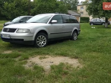 Авто Volkswagen Passat 1999 № 7803807