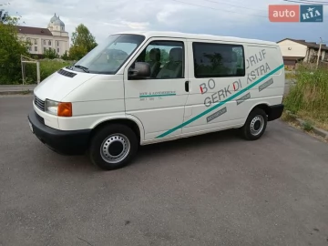 Авто Volkswagen Transporter 2002 № 7803891