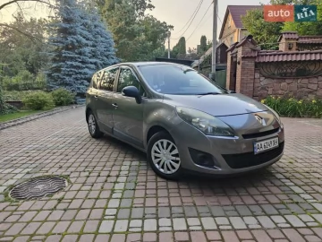 Авто Renault Grand Scenic 2009 № 7803898