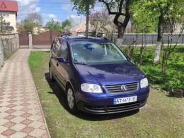 Авто Volkswagen Touran 2005 № 7803925