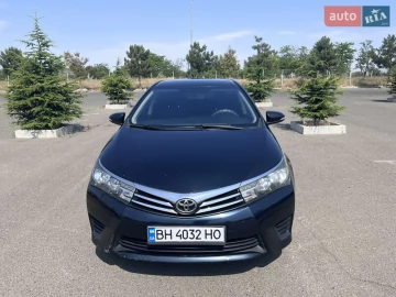 Авто Toyota Corolla 2013 № 7803997