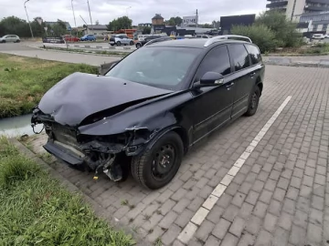 Авто Volvo V50 2011 № 7804158
