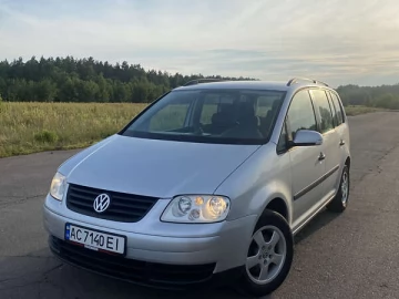 Авто Volkswagen Touran 2004 № 7804204