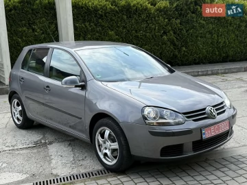 Авто Volkswagen Golf 2005 № 7804218