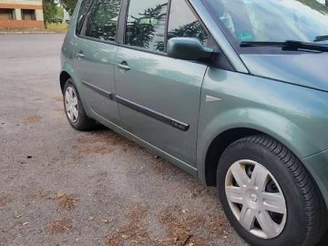 Авто Renault Scenic 2005 № 7804243