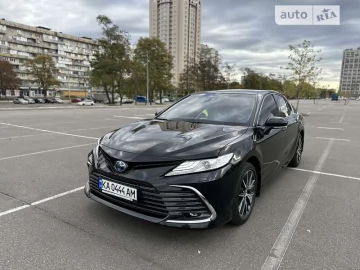 Авто Toyota Camry 2021 № 7804284