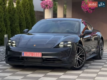 Авто Porsche Taycan 2020 № 7804289
