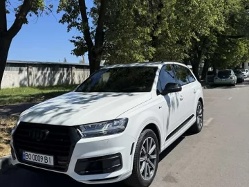Авто Audi Q7 2016 № 7804302