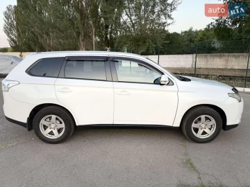 Авто Mitsubishi Outlander 2012 № 7804313