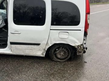 Авто Renault Kangoo 2015 № 7804339