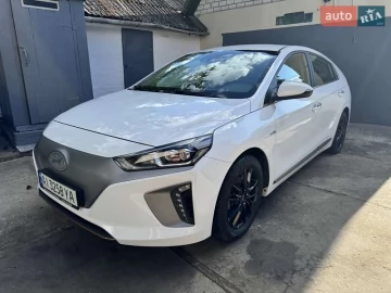 Авто Hyundai Ioniq 2018 № 7804359