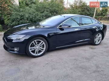 Авто Tesla Model S 2013 № 7804454