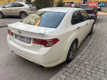 Авто Honda Accord 2011 № 7804539