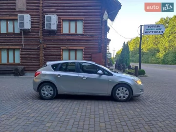 Авто Opel Astra 2010 № 7804567