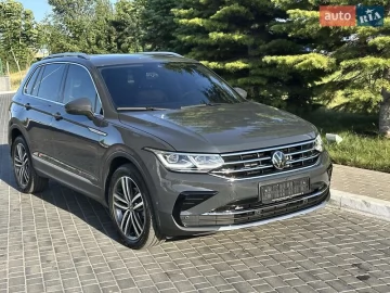 Авто Volkswagen Tiguan 2024 № 7804720