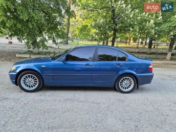 Авто BMW 3 Series 2002 № 7804752