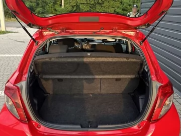 Авто Toyota Yaris 2014 № 7804791