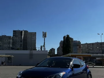 Авто Hyundai Veloster 2017 № 7804929