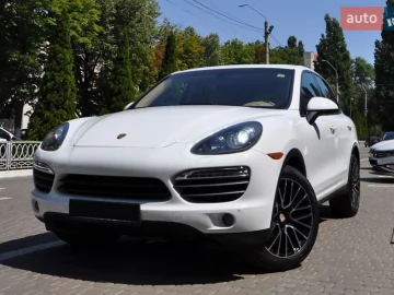 Авто Porsche Cayenne 2012 № 7804994