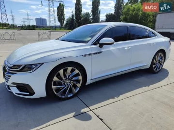 Авто Volkswagen Arteon 2019 № 7805000