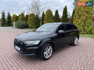 Авто Audi Q7 2022 № 7805024