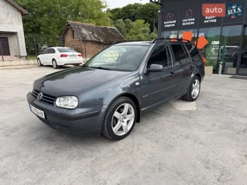 Авто Volkswagen Golf 2001 № 7805045